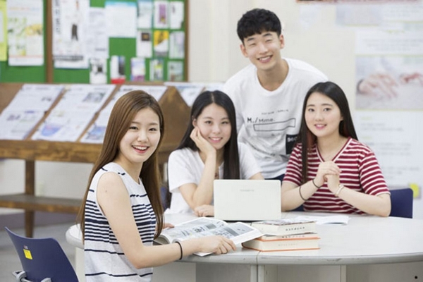 Bí quyết tìm việc làm phiên dịch tiếng Hàn lương cao cho sinh viên - Ảnh 4